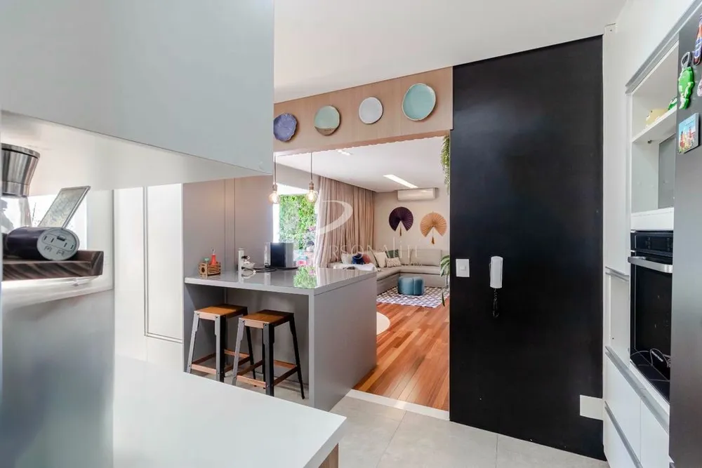 Apartamento, 3 quartos, 134 m² - Foto 1