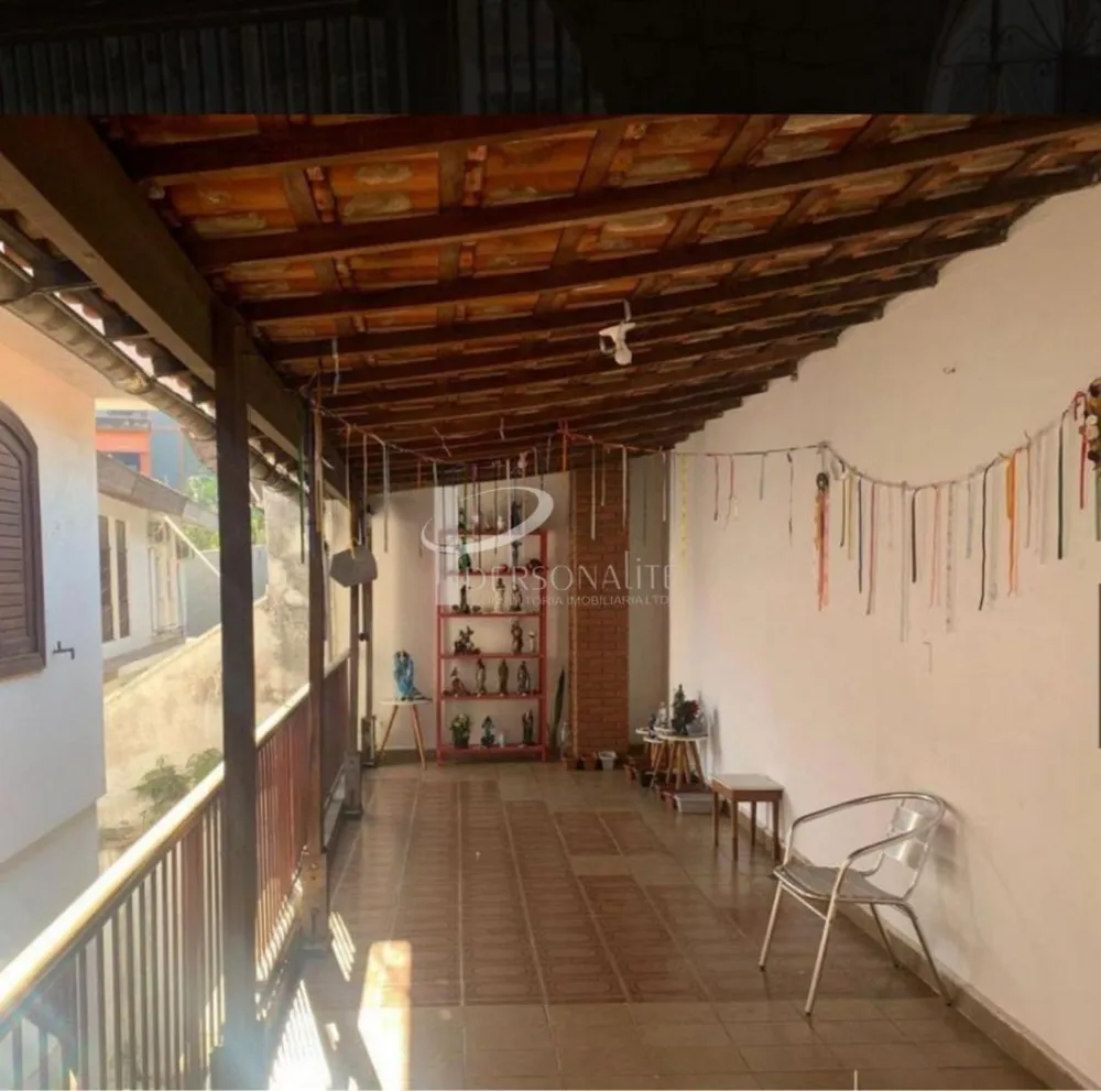 Casa, 4 quartos, 268 m² - Foto 2