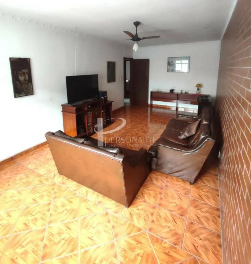 Casa, 4 quartos, 300 m² - Foto 1