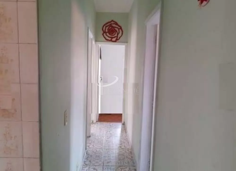 Casa à venda com 3 quartos, 160m² - Foto 3