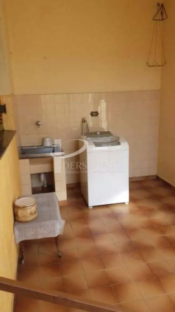 Sobrado à venda com 2 quartos, 250m² - Foto 4