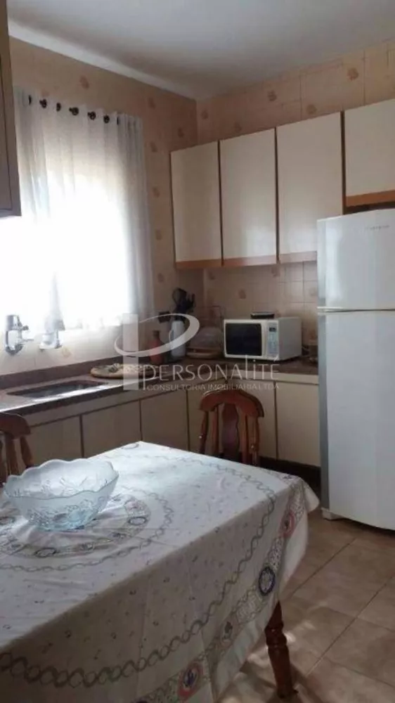 Sobrado à venda com 2 quartos, 250m² - Foto 5