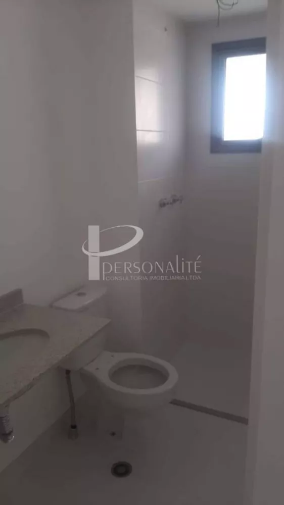 Apartamento à venda com 3 quartos, 113m² - Foto 2