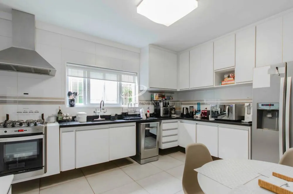 Casa, 3 quartos, 147 m² - Foto 2