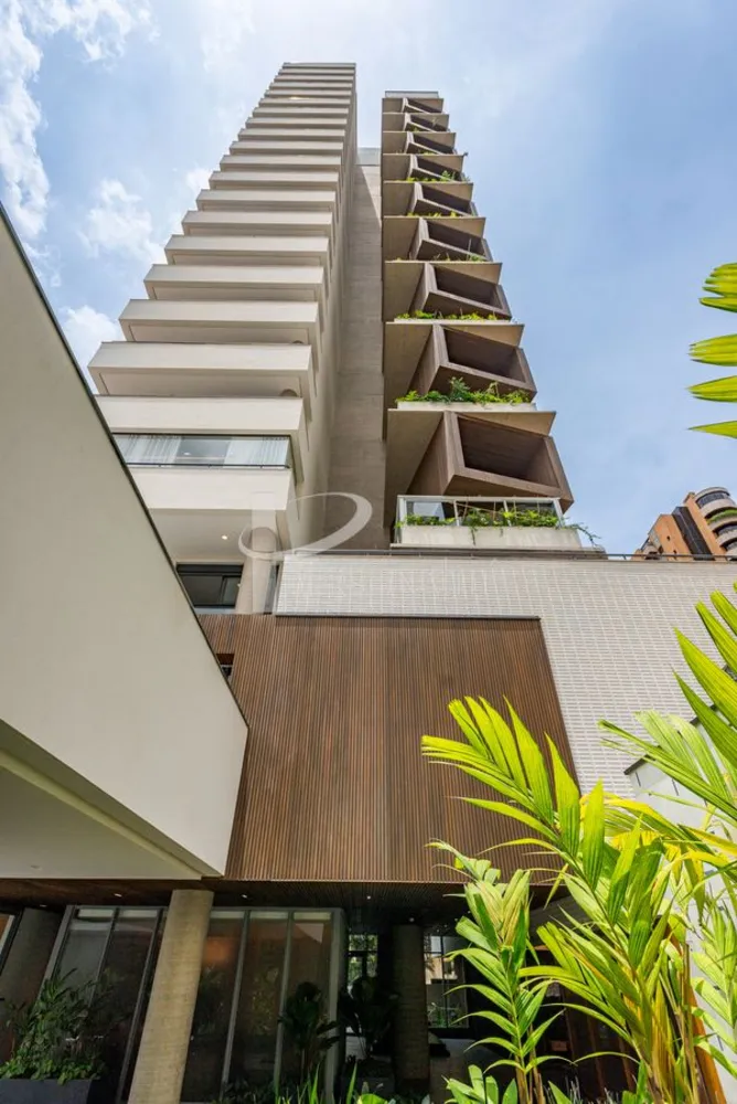 Apartamento, 3 quartos, 185 m² - Foto 1