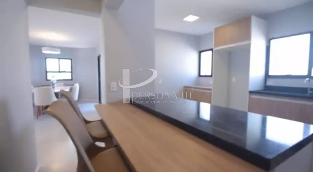 Apartamento à venda com 3 quartos, 150m² - Foto 1