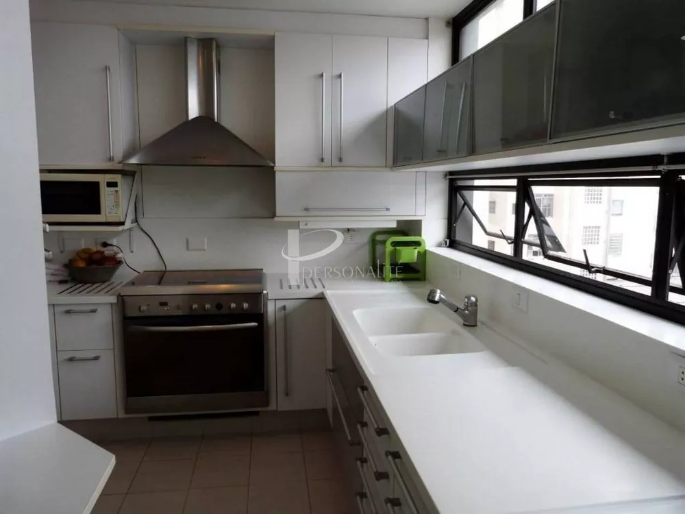 Apartamento à venda com 5 quartos, 355m² - Foto 11