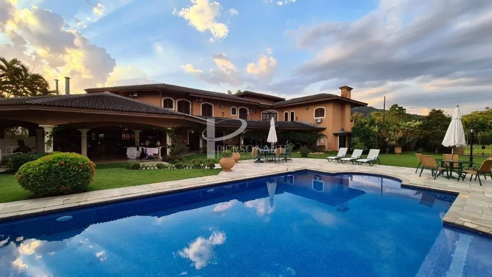 Sobrado, 5 quartos, 676 m² - Foto 1