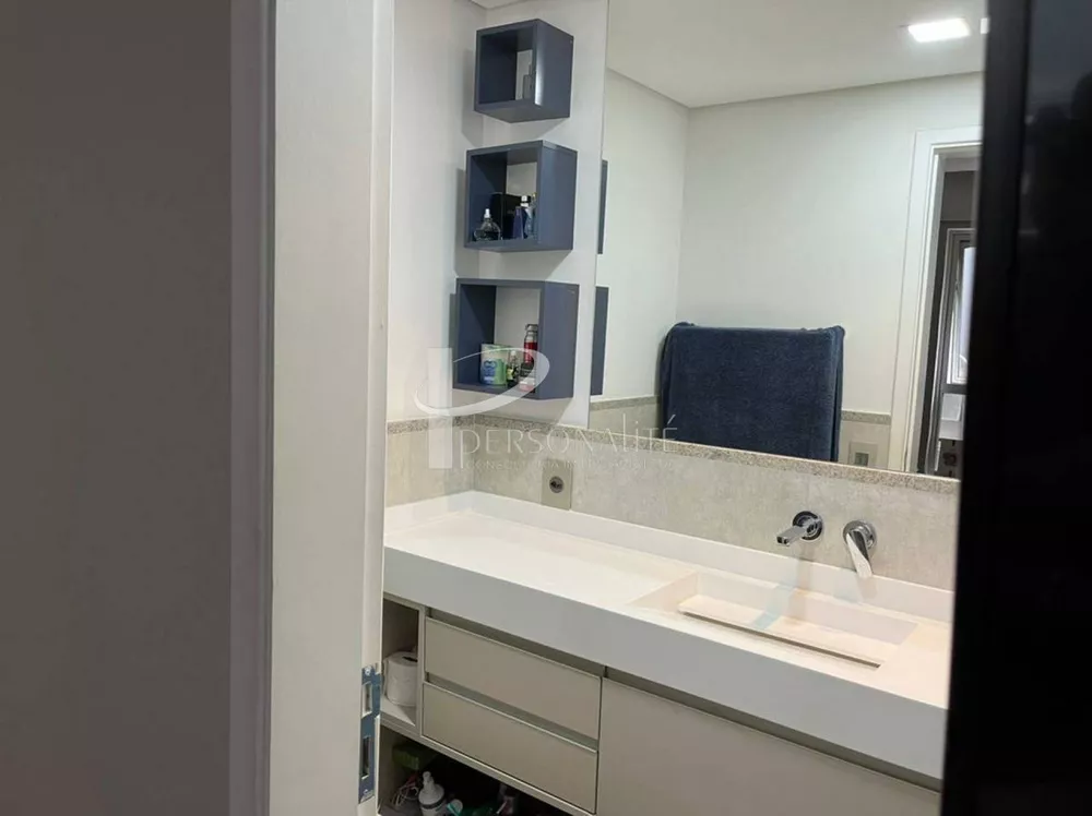 Apartamento à venda com 3 quartos, 122m² - Foto 10