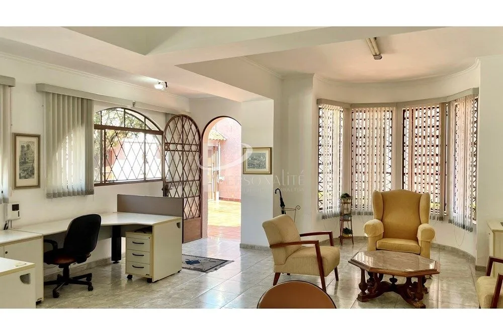 Casa, 3 quartos, 265 m² - Foto 1