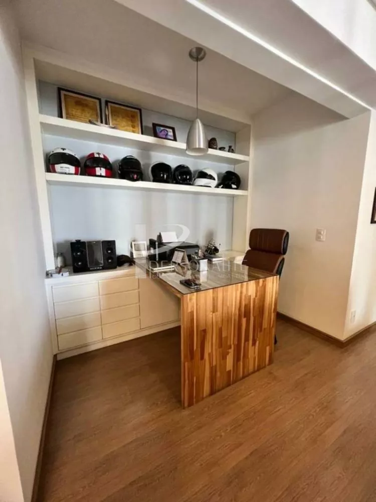 Apartamento à venda com 4 quartos, 202m² - Foto 10