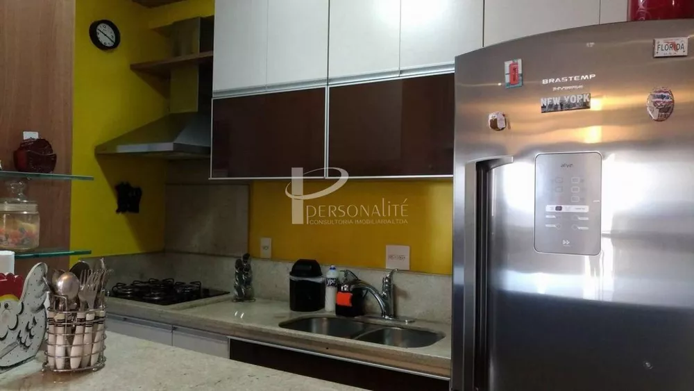 Apartamento à venda com 2 quartos, 72m² - Foto 9