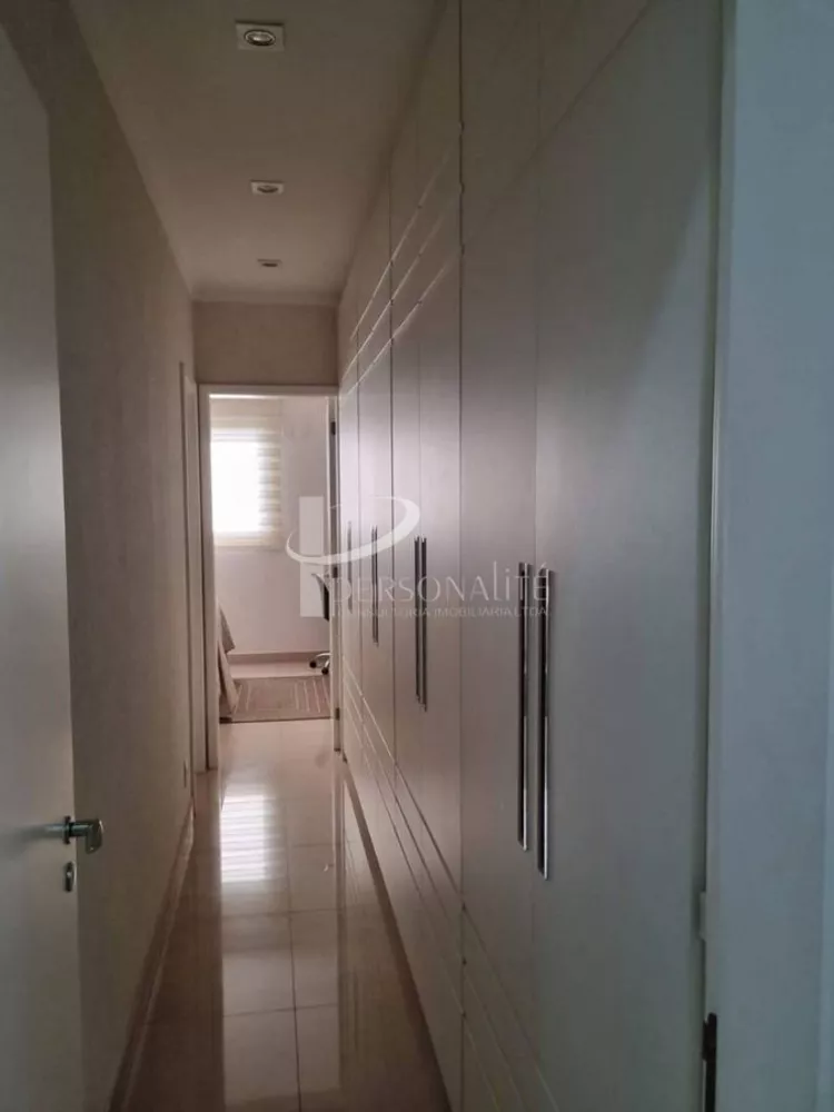 Apartamento à venda com 3 quartos, 144m² - Foto 2