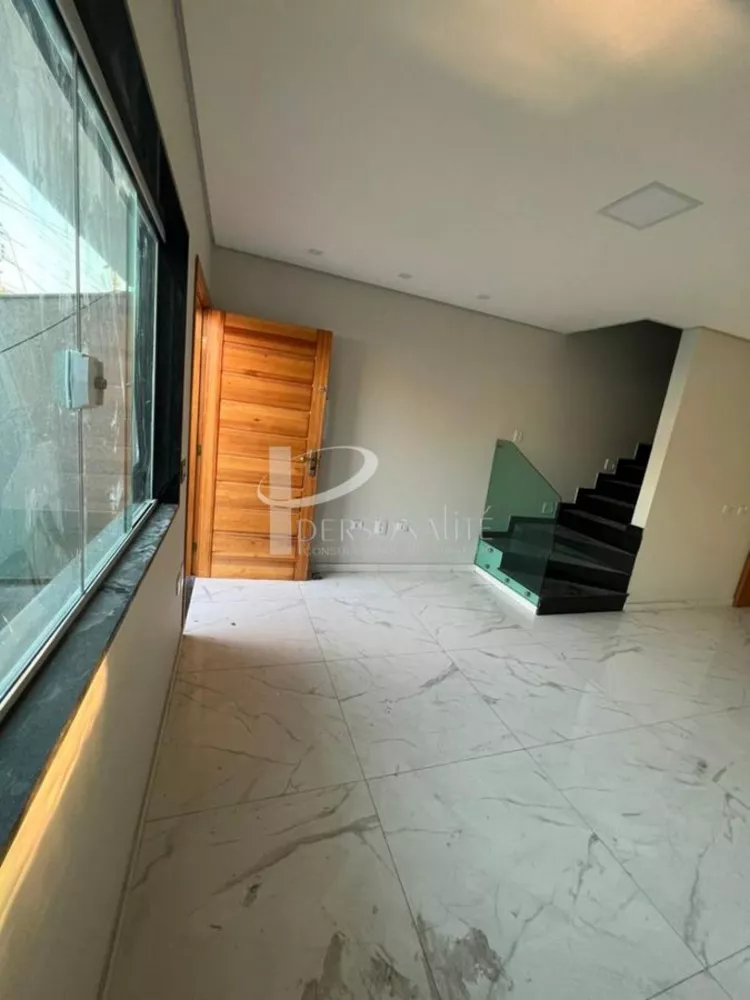 Sobrado à venda com 3 quartos, 100m² - Foto 3