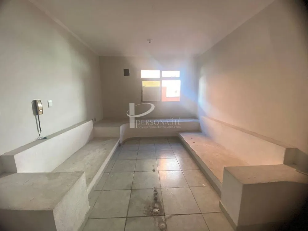 Sobrado, 5 quartos, 704 m² - Foto 1