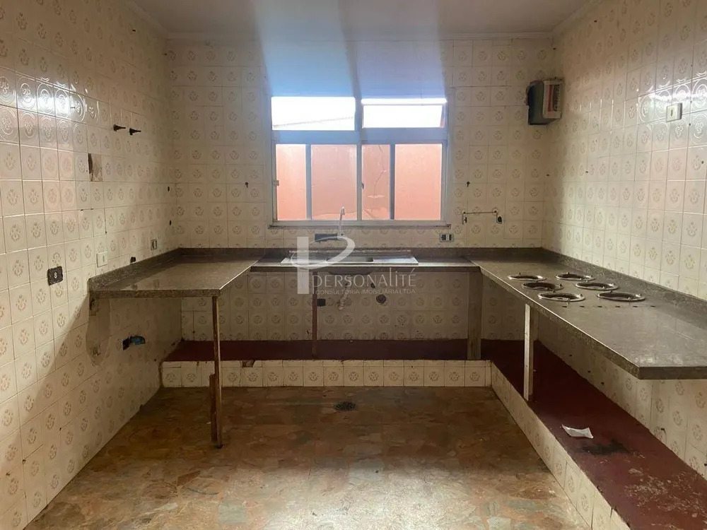 Sobrado, 5 quartos, 704 m² - Foto 4
