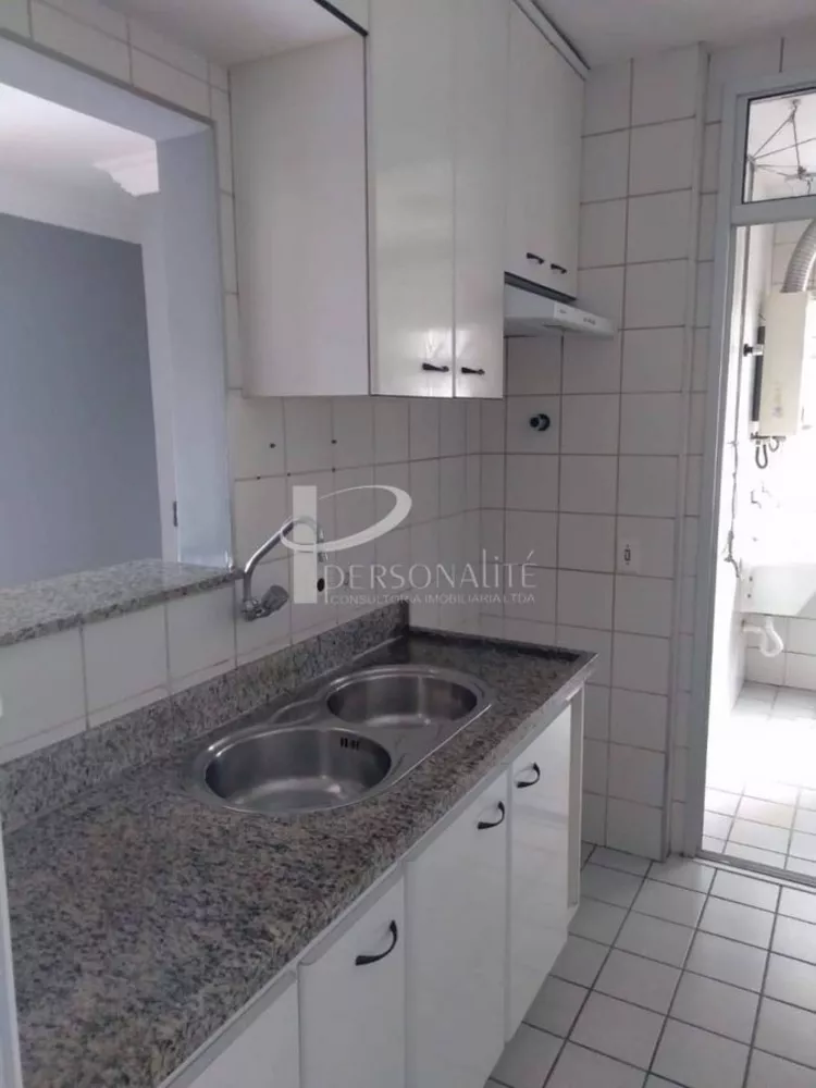 Apartamento para alugar com 3 quartos, 79m² - Foto 3