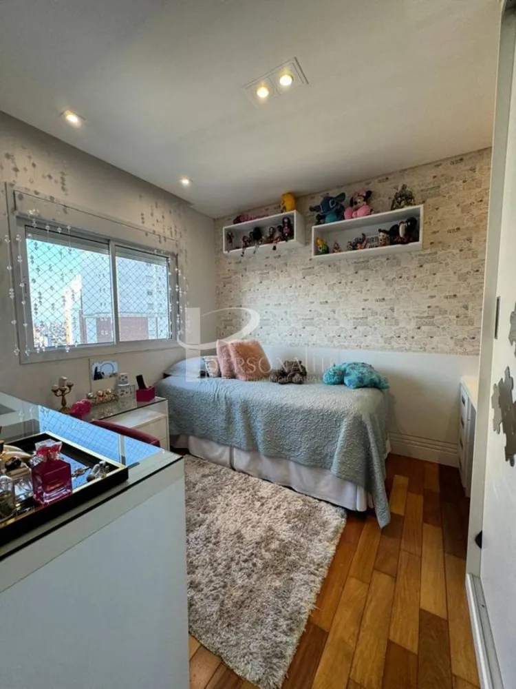 Apartamento, 4 quartos, 242 m² - Foto 2