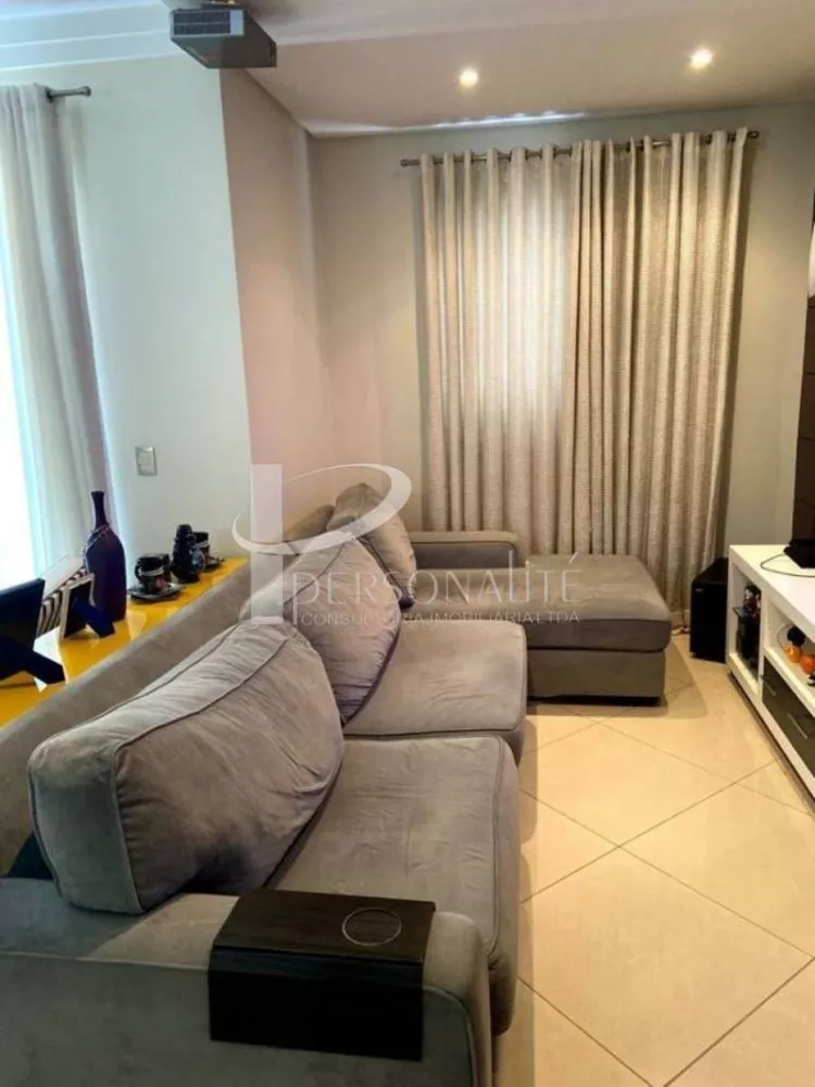 Apartamento à venda com 3 quartos, 144m² - Foto 1