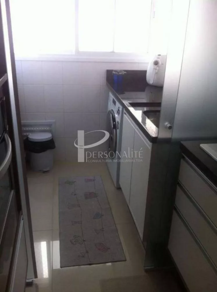 Apartamento à venda com 3 quartos, 97m² - Foto 9