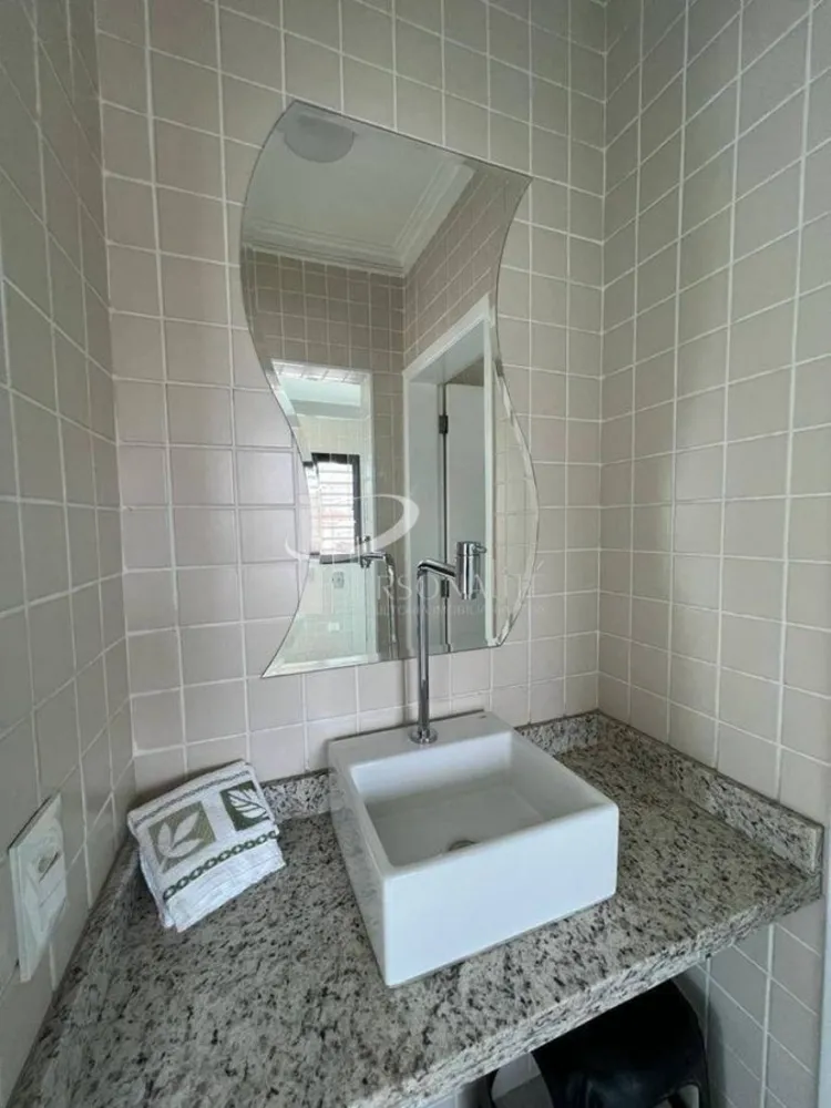Sobrado, 3 quartos, 257 m² - Foto 2