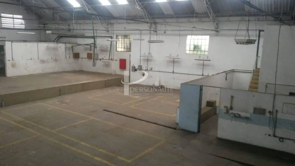 Depósito-Galpão, 1080 m² - Foto 2