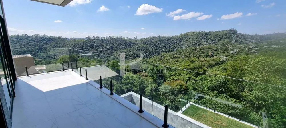 Sobrado à venda com 4 quartos, 490m² - Foto 2