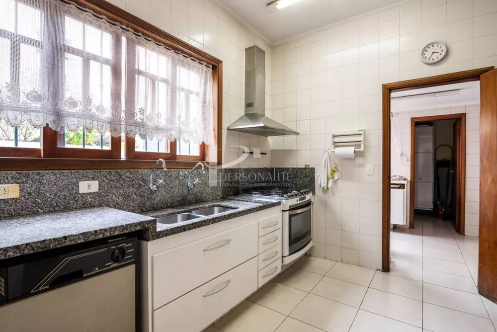 Sobrado à venda com 4 quartos, 300m² - Foto 7