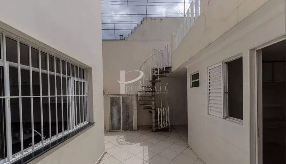 Sobrado à venda com 3 quartos, 350m² - Foto 3