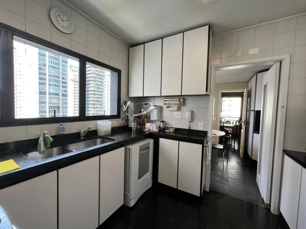 Apartamento, 4 quartos, 220 m² - Foto 2