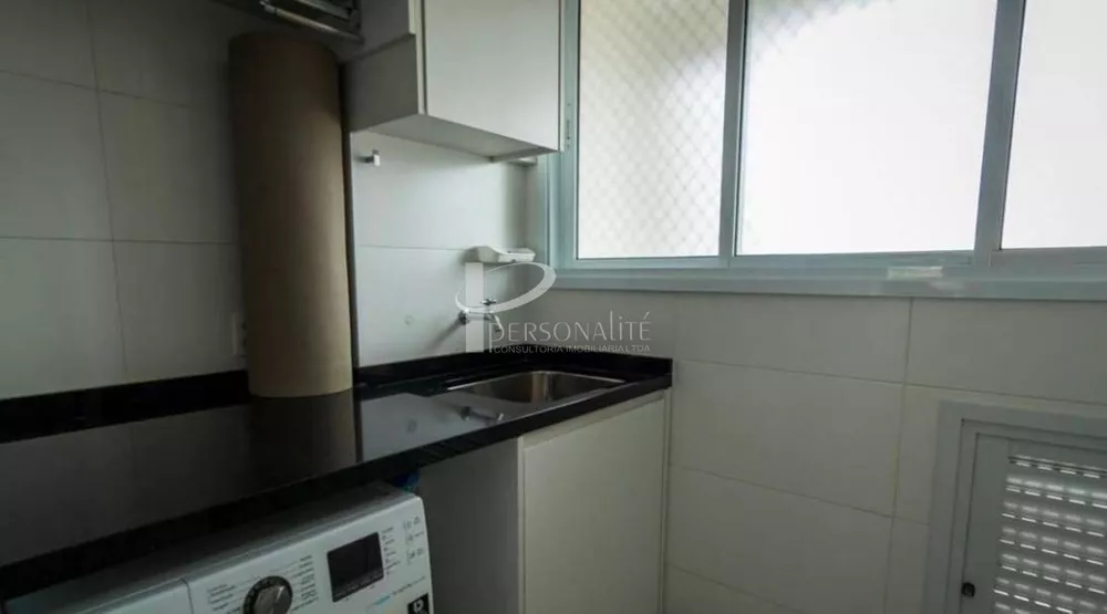 Apartamento à venda com 3 quartos, 151m² - Foto 3