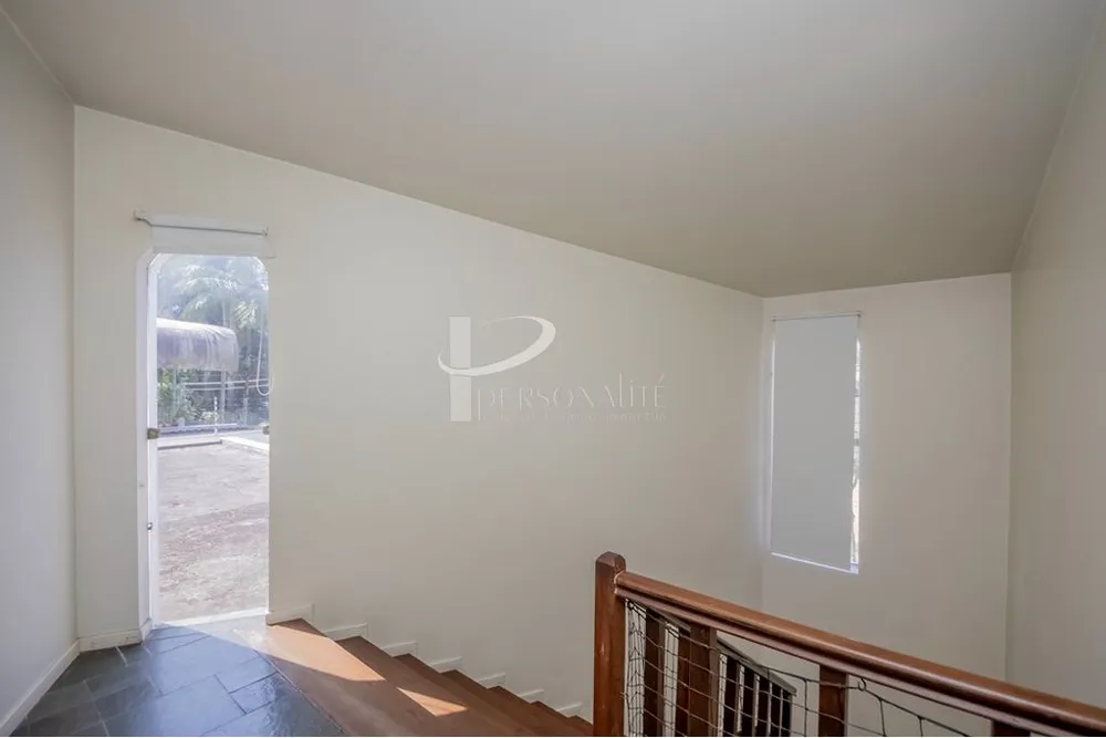 Casa, 4 quartos, 295 m² - Foto 1