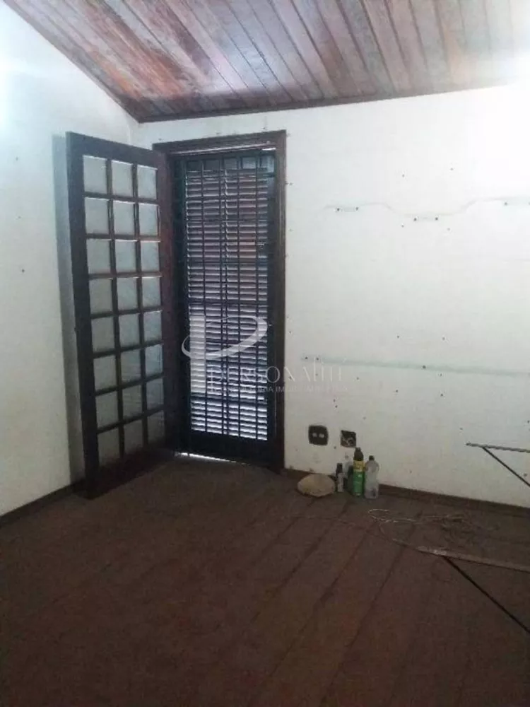 Sobrado à venda e aluguel com 3 quartos, 175m² - Foto 3