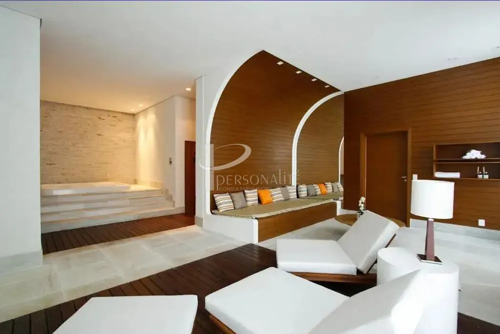Apartamento, 3 quartos, 335 m² - Foto 1
