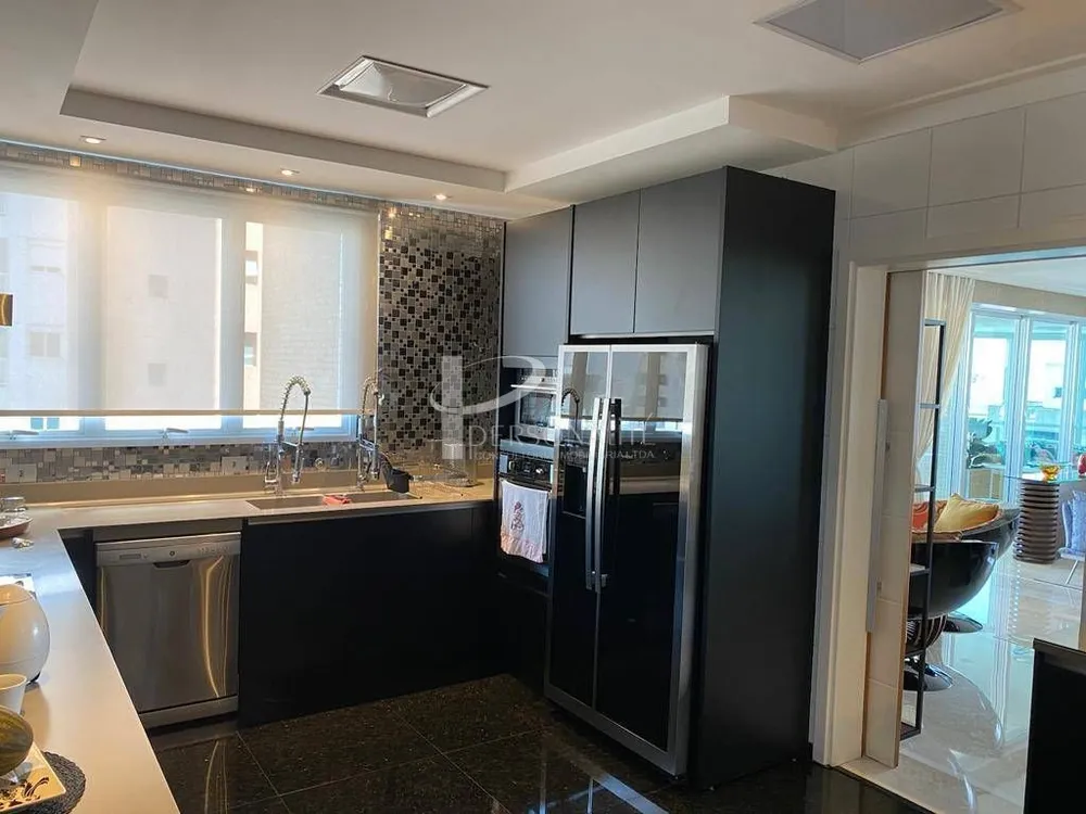 Apartamento, 4 quartos, 335 m² - Foto 1