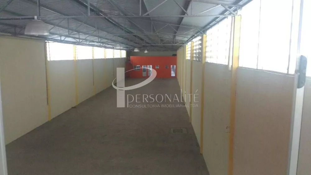 Depósito-Galpão-Armazém para alugar, 700m² - Foto 2