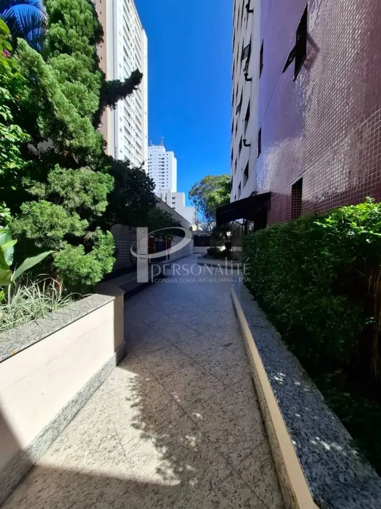 Apartamento, 3 quartos, 198 m² - Foto 1