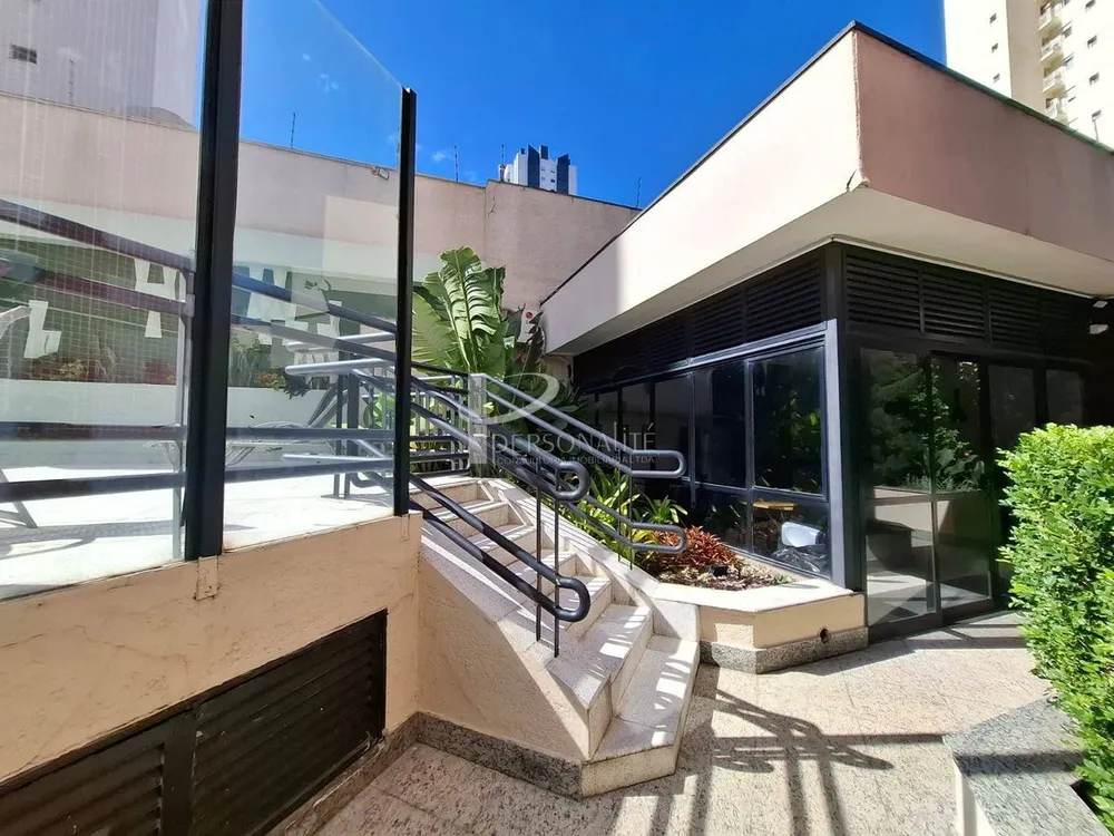 Apartamento, 3 quartos, 198 m² - Foto 2
