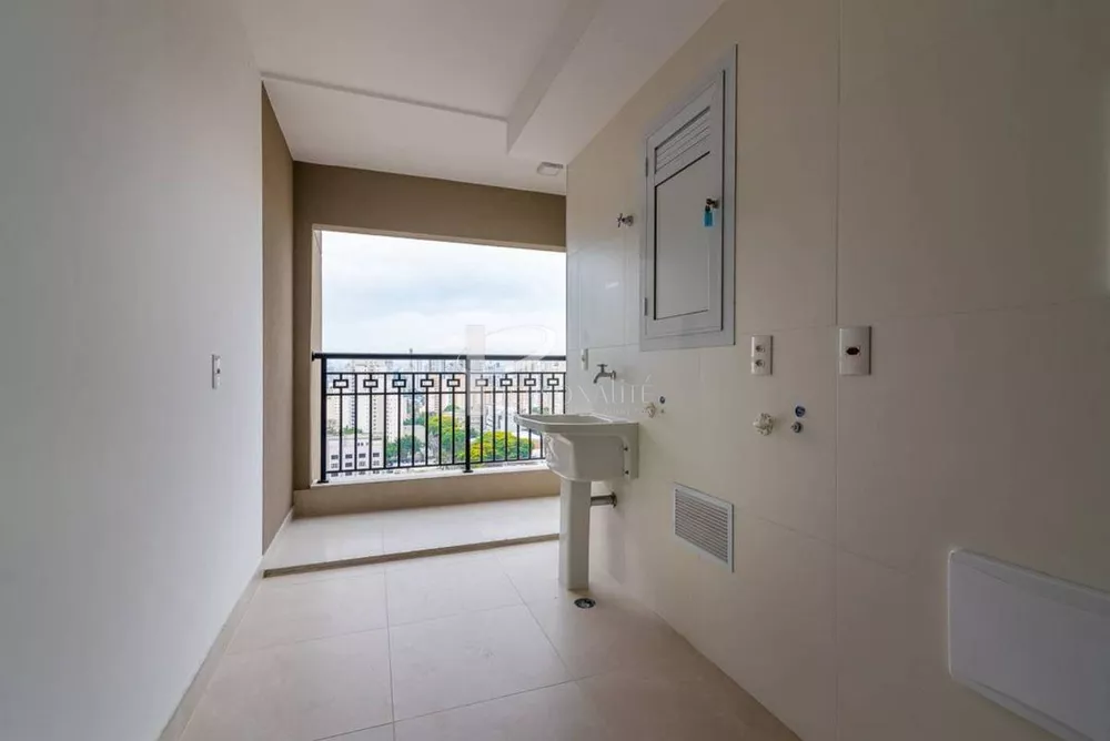 Apartamento à venda com 3 quartos, 137m² - Foto 10