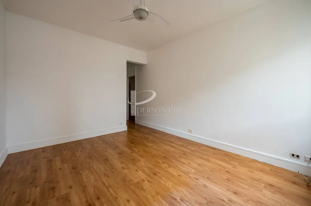 Apartamento, 3 quartos, 240 m² - Foto 1