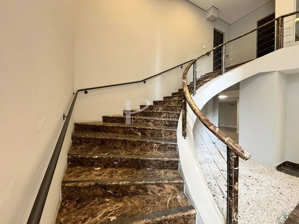 Loja-Salão, 768 m² - Foto 1