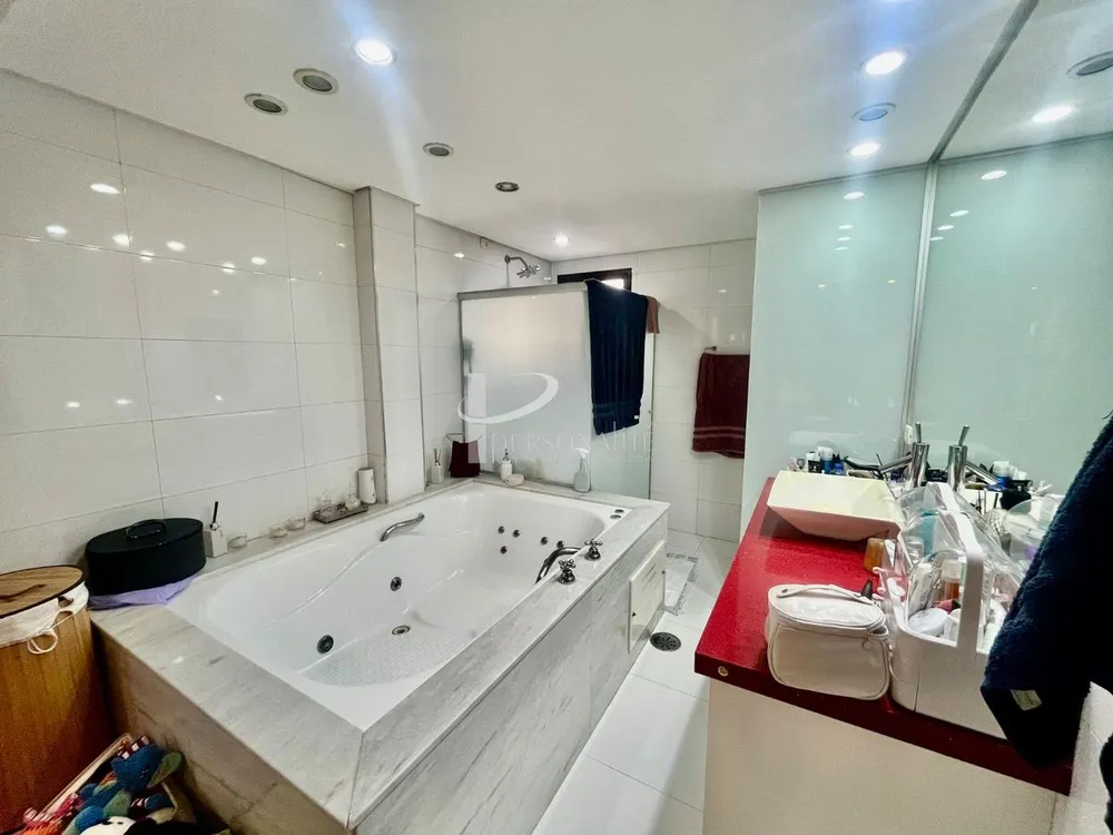 Apartamento, 3 quartos, 137 m² - Foto 3