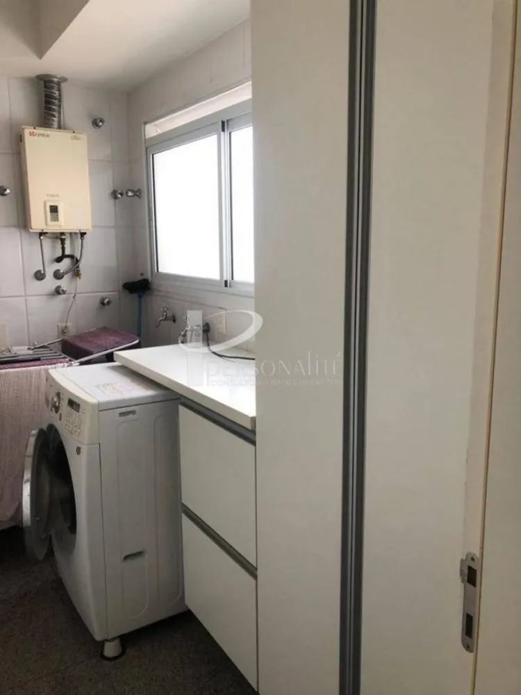Apartamento, 3 quartos, 223 m² - Foto 2