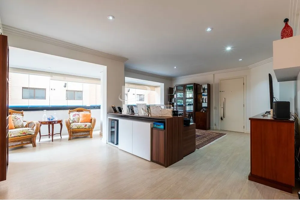 Apartamento, 3 quartos, 132 m² - Foto 1