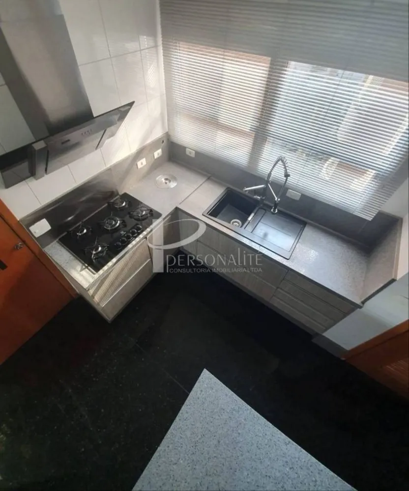 Apartamento, 3 quartos, 202 m² - Foto 2