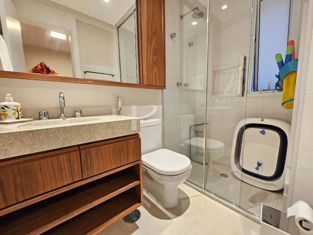 Apartamento, 3 quartos, 172 m² - Foto 2