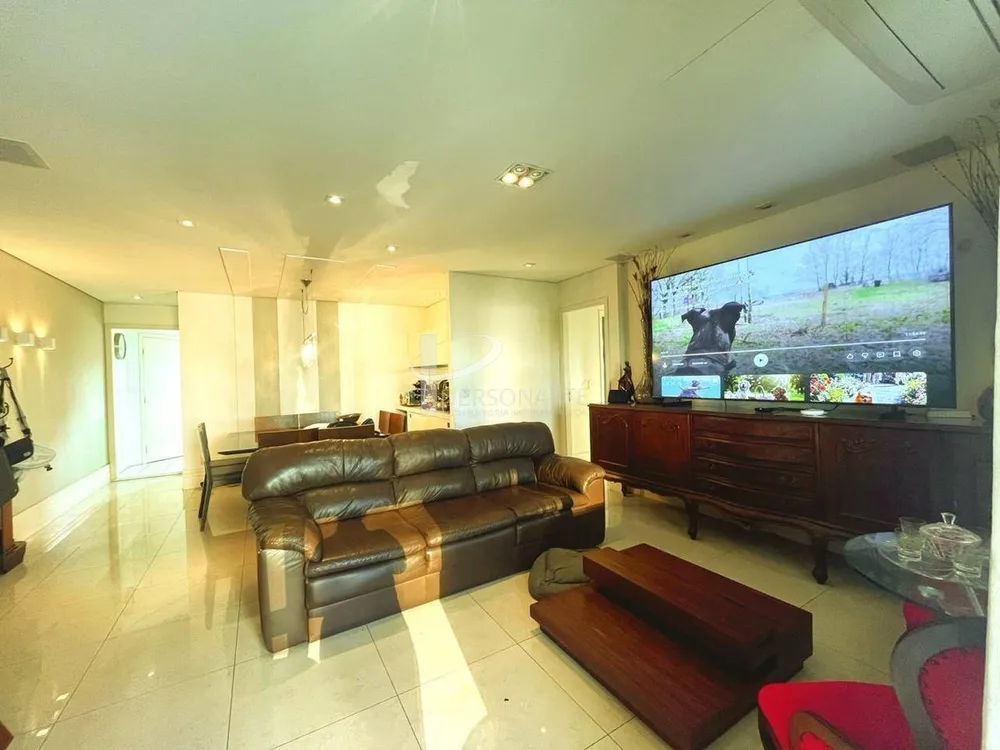 Apartamento, 3 quartos, 130 m² - Foto 2