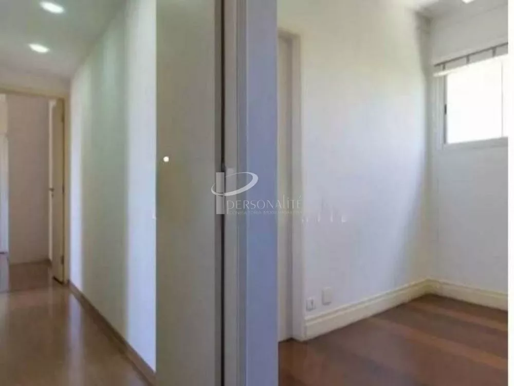 Apartamento à venda com 3 quartos, 175m² - Foto 8