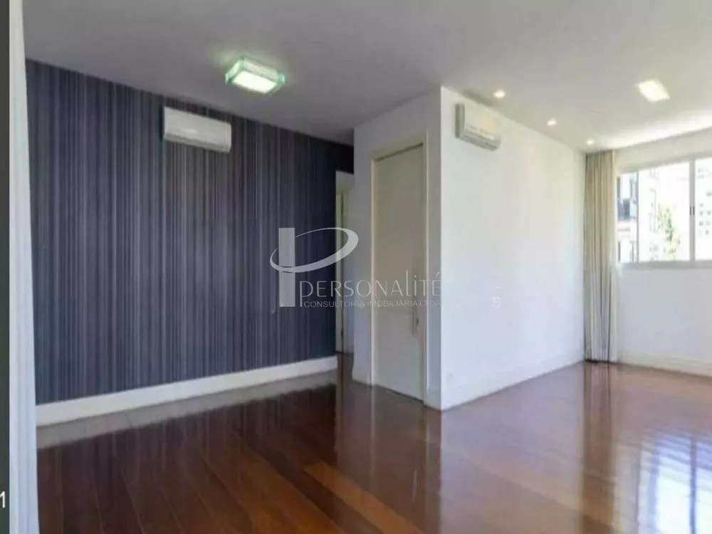 Apartamento à venda com 3 quartos, 175m² - Foto 1