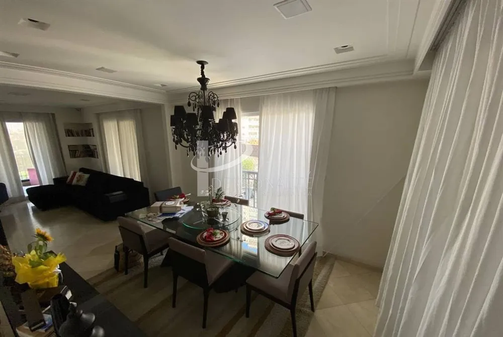 Apartamento, 4 quartos, 250 m² - Foto 1